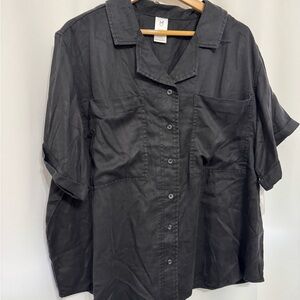 Black Button Down‎ Shirt